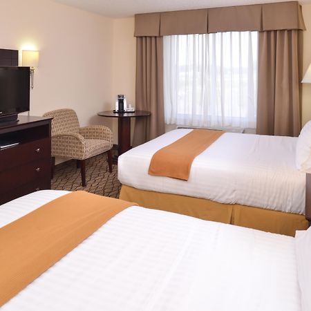 Holiday Inn Express St Croix Valley By Ihg Saint Croix Falls Ngoại thất bức ảnh